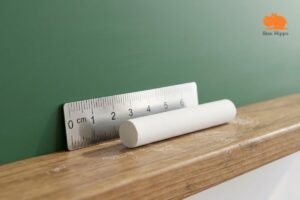 How Big Is 4 cm? 15 Common Things That Are Exactly 4cm Long