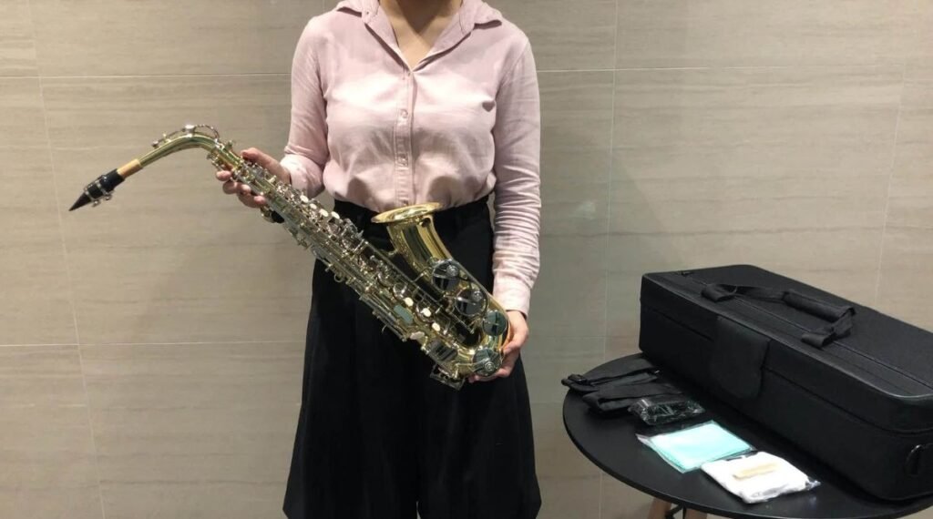 How long is 19 inches
